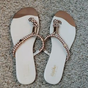 Mossimo gold and brown sandals